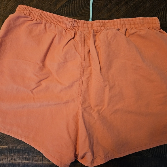Patagonia Womens Coral Baggie Shorts - Picture 4 of 4